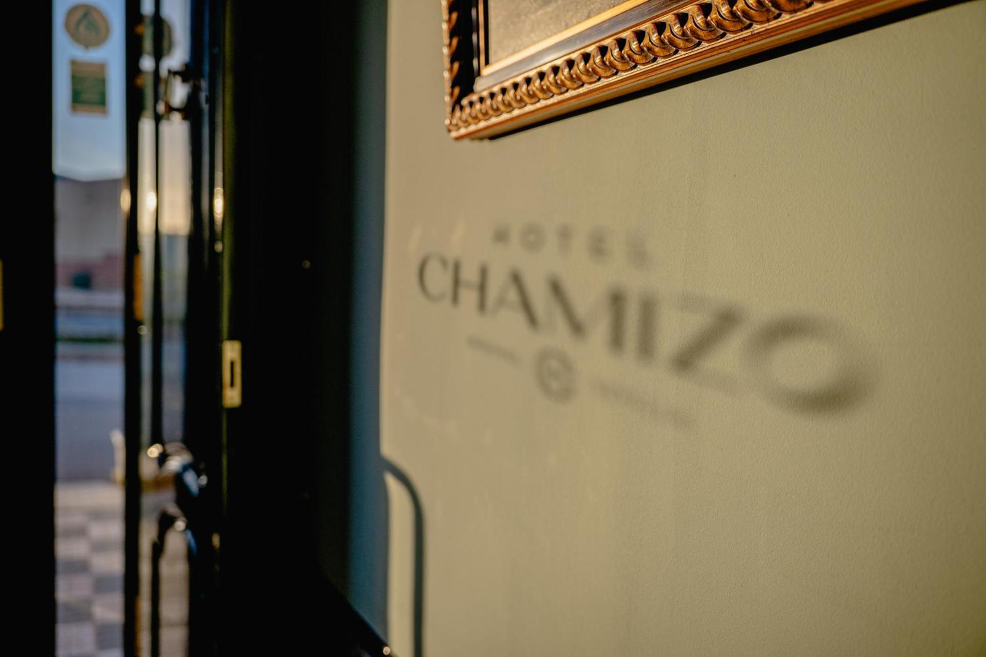 Hotel Chamizo El Arahal Exterior photo